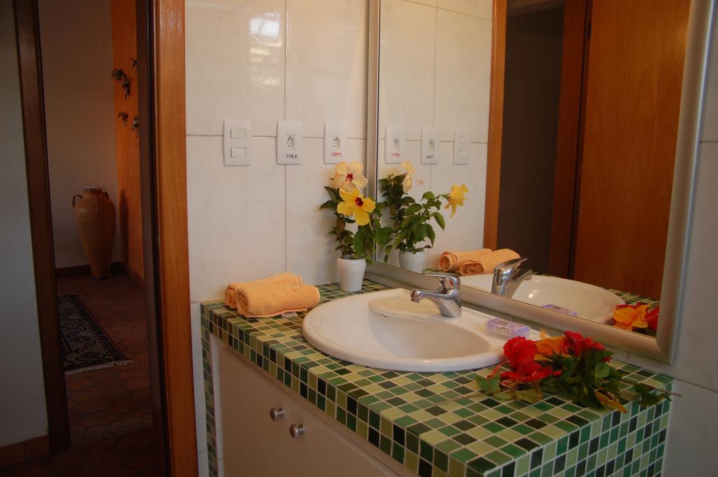 B&B Villa Borromeo Салвадор Екстериор снимка